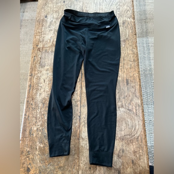 Patagonia mid weight capilene base layer size medium women’s like new! Thermal. - Picture 1 of 6